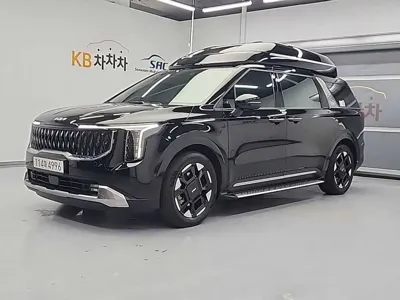 Kia Canival · 2025 год