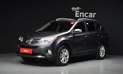 Toyota RAV4 · 2015 год