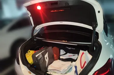 Mercedes-Benz C-Class 2017, 138500 км, за 93832.37 CNY - фото 20