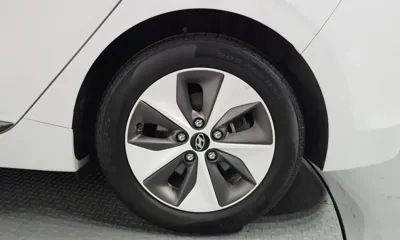 Hyundai Ioniq 2018, 109739 км, за 12500000 KRW - фото 21