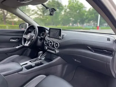 Nissan Sylphy 2019, 90000 км, за 46800 CNY - фото 13