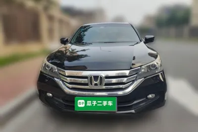 Honda Accord 2015, 185500 км, за 44899.24 CNY - фото 8