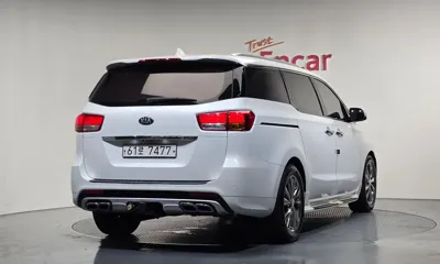 Kia Canival 2018, 202170 км, за 11400000 KRW
