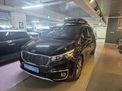 Kia Canival · 2018 год