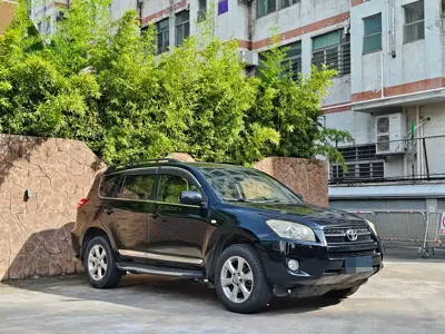 Toyota RAV4 2013, 156000 км, за 26800 CNY