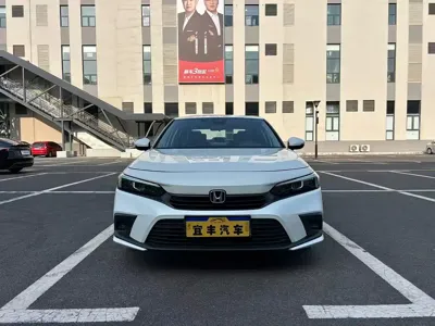 Honda Civic 2024, 14000 км, за 73500 CNY