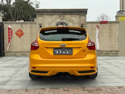Ford Focus (Import) 2014, 58000 км, за 109800 CNY