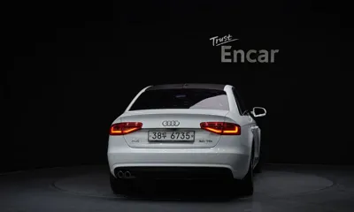 Audi A4 2015, 122854 км, за 4990000 KRW