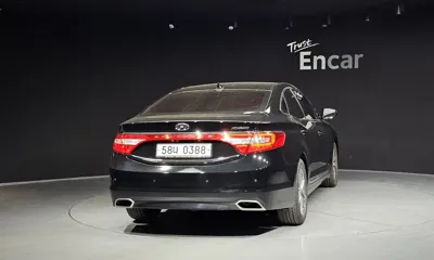 Hyundai Grandeur 2017, 94338 км, за 8700000 KRW