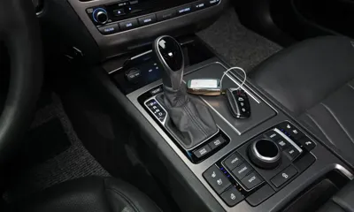 Hyundai Genesis 2016, 77960 км, за 14200000 KRW - фото 9