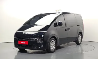 Hyundai Staria · 2022 год