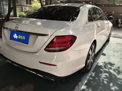 Mercedes-Benz E-Class 2016, 105100 км, за 124000 CNY