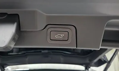 Land Rover Range Rover Evoque 2017, 64564 км, за 17500000 KRW - фото 19
