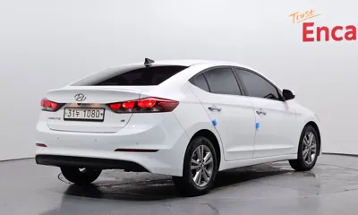Hyundai Avante 2018, 90125 км, за 10800000 KRW