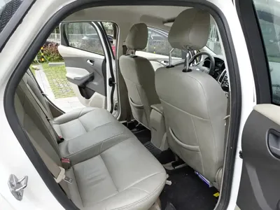 Ford Focus 2015, 90000 км, за 13600 CNY - фото 9