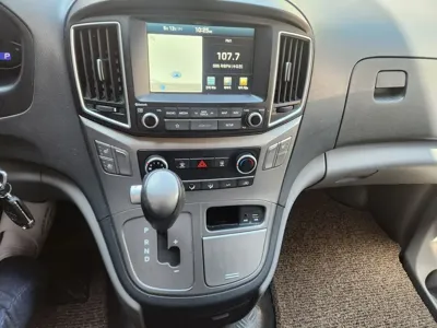 Hyundai Starex 2019, 183186 км, за 9500000 KRW - фото 12