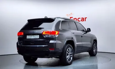 Jeep Cherokee 2019, 113389 км, за 15900000 KRW