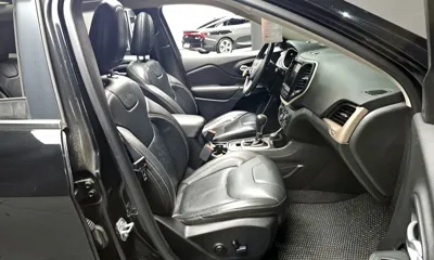 Jeep Cherokee 2017, 62538 км, за 12900000 KRW - фото 10