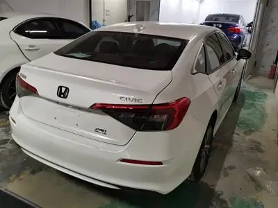 Honda Civic 2023, 14600 км, за 87200 CNY