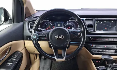 Kia Canival 2017, 151846 км, за 11300000 KRW - фото 13