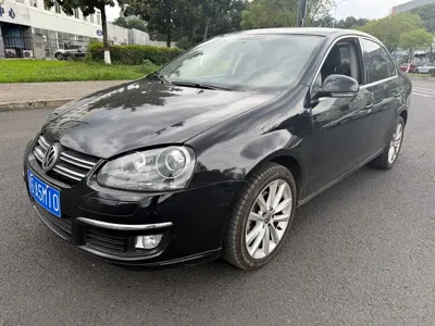 Volkswagen Sagitar · 2012 год