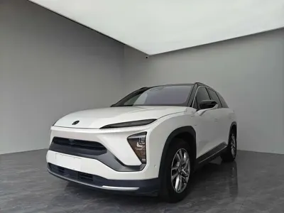 Nio ES6 · 2020 год