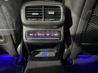 Mercedes-Benz GLE-Class 2025, 15000 км, за 63160000 KRW - фото 17