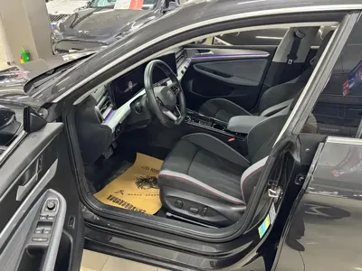 Volkswagen Lamando 2022, 21000 км, за 119800 CNY