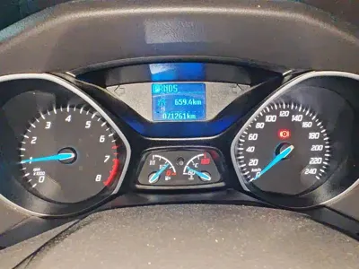Ford Focus 2015, 71200 км, за 21600 CNY - фото 7