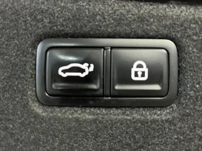 Kia K9 2022, 196021 км, за 19900000 KRW - фото 6