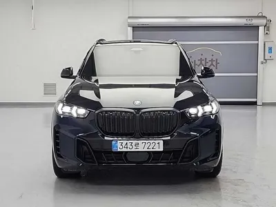 BMW X5 2025, 10305 км, за 112000000 KRW