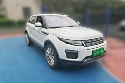 Land Rover Range Rover Evoque 2018, 73400 км, за 83824.9 CNY