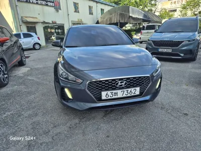 Hyundai i30 2018, 190099 км, за 7000000 KRW