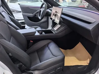 Tesla Model Y 2026, 100 км, за 289000 CNY - фото 10