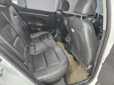 Hyundai Avante 2018, 49593 км, за 11700000 KRW - фото 13
