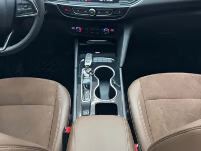 Buick Regal 2023, 37700 км, за 83000 CNY - фото 19