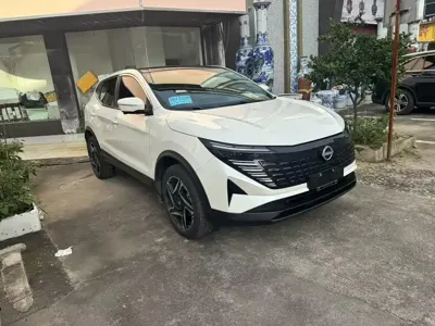 Nissan Qashqai 2025, 13000 км, за 102000 CNY