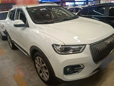 Haval H2s 2017, 101100 км, за 26200 CNY