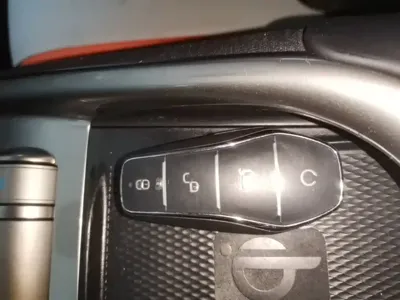 BYD Dolphin 2022, 78500 км, за 51400 CNY - фото 9
