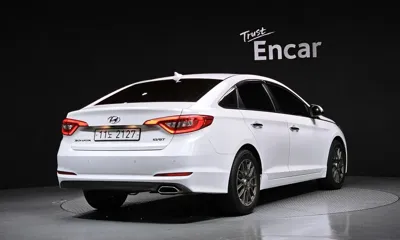 Hyundai Sonata 2016, 166308 км, за 6390000 KRW