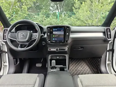 Volvo XC40 2023, 30000 км, за 89900 CNY - фото 13