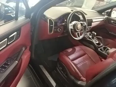 Porsche Cayenne 2022, 60900 км, за 530300 CNY - фото 23