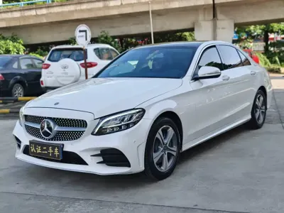 Mercedes-Benz C-Class · 2020 год