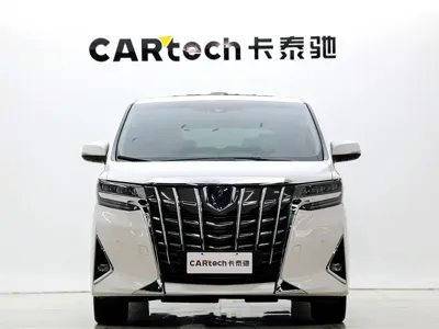 Toyota Alphard 2023, 44000 км, за 585800 CNY