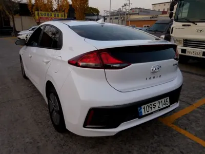 Hyundai Ioniq 2020, 328055 км, за 8790000 KRW - фото 3