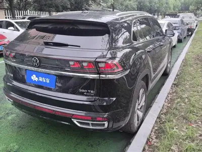 Volkswagen Teramont 2025, 6800 км, за 204000 CNY