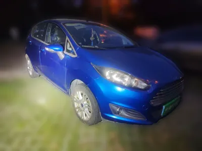 Ford Fiesta 2013, 41200 км, за 21678.72 CNY