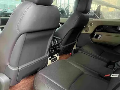 Land Rover Range Rover 2022, 45000 км, за 739800 CNY - фото 8