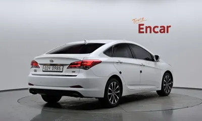 Hyundai i40 2016, 108380 км, за 7800000 KRW