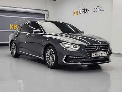 Hyundai Grandeur 2018, 130405 км, за 15400000 KRW